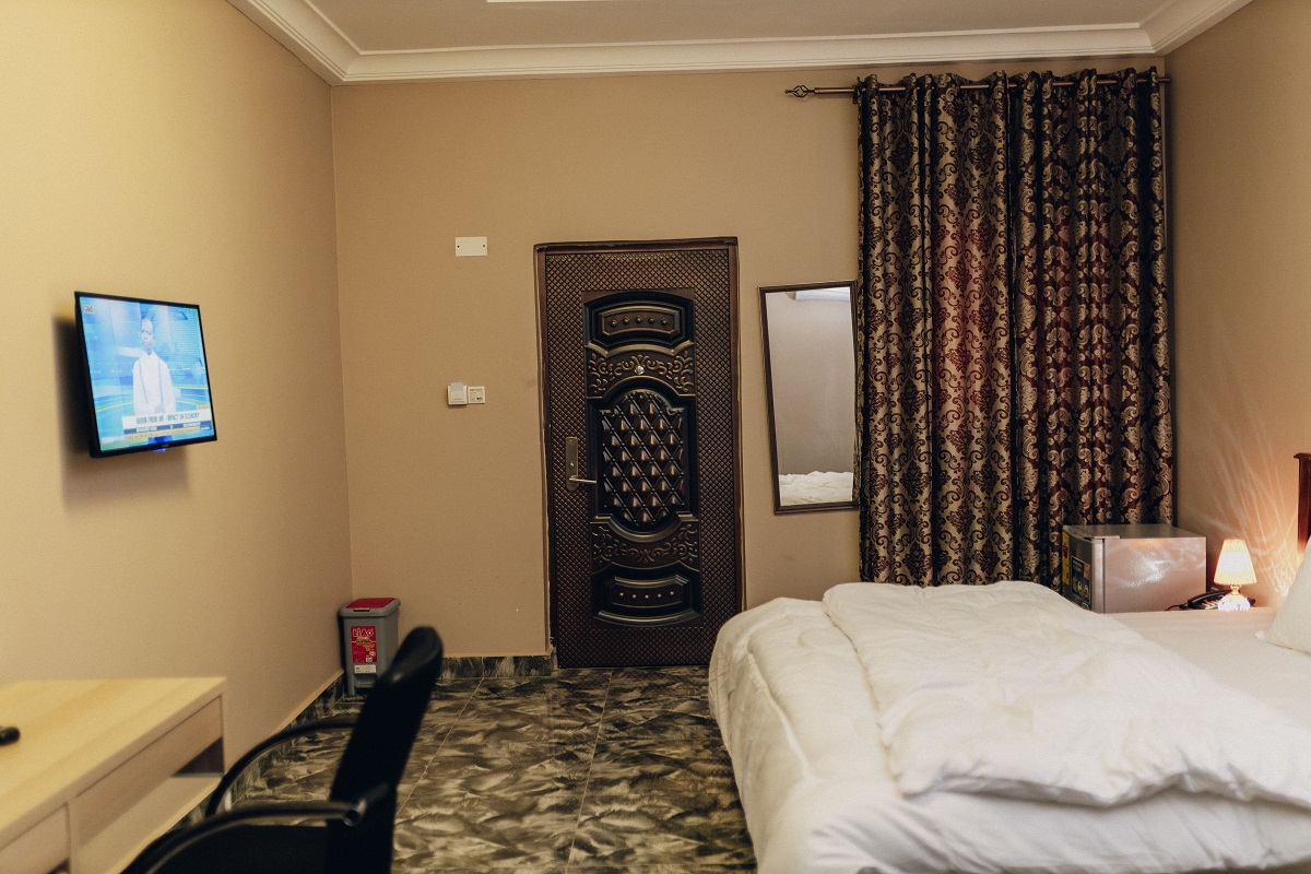 BGC10807MLHOTEL
